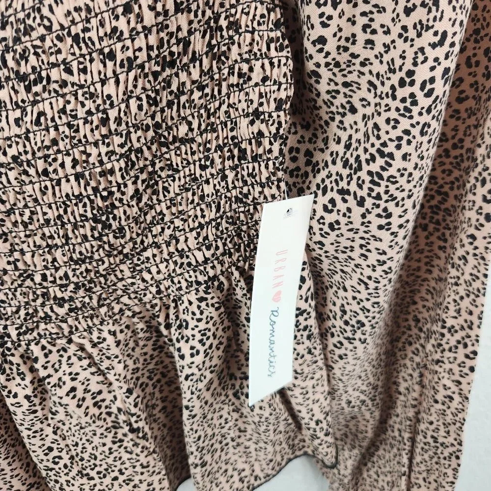 Urban Romantics Women's Leopard Print Baby Doll Top Ruffle Sleeves Size Medium